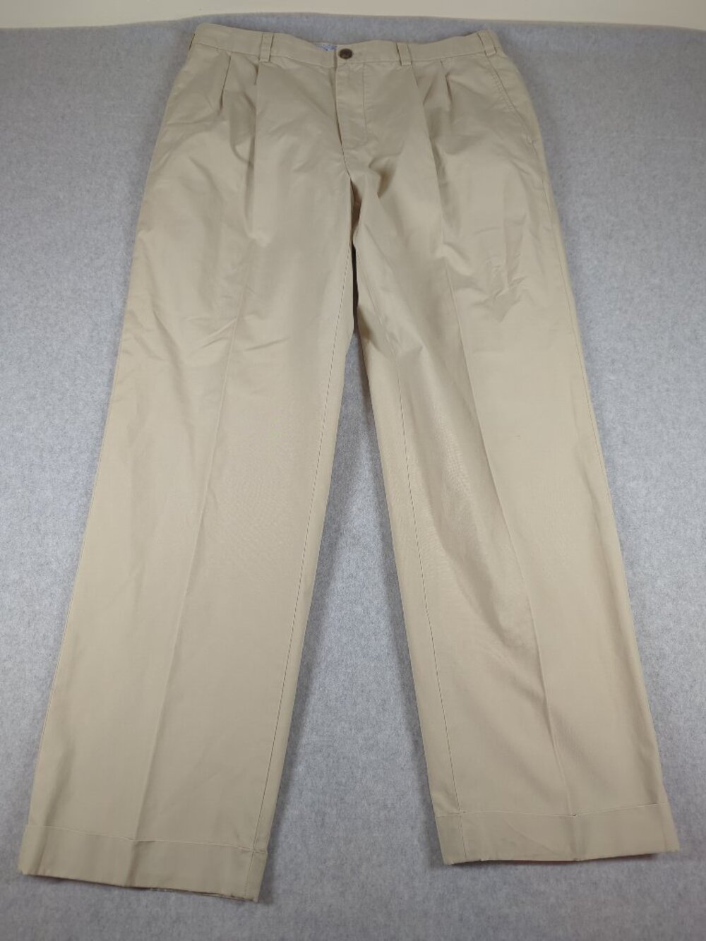 Brooks Brothers Elliot Chino Pants Men's 35x32 (Fit 35x31) Pleated Cuffed